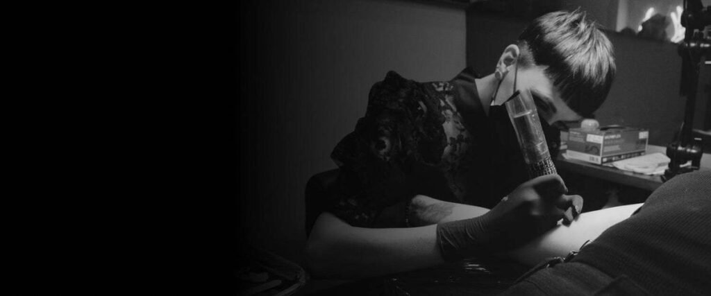 Female tattoo artists are changing the tattoo industry Female Tattoo Artists Are Changing The Tattoo Industry