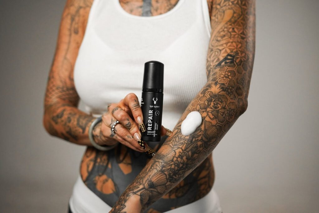 Tattoo aftercare (2025): precise day to day timeline and dermatologist tips